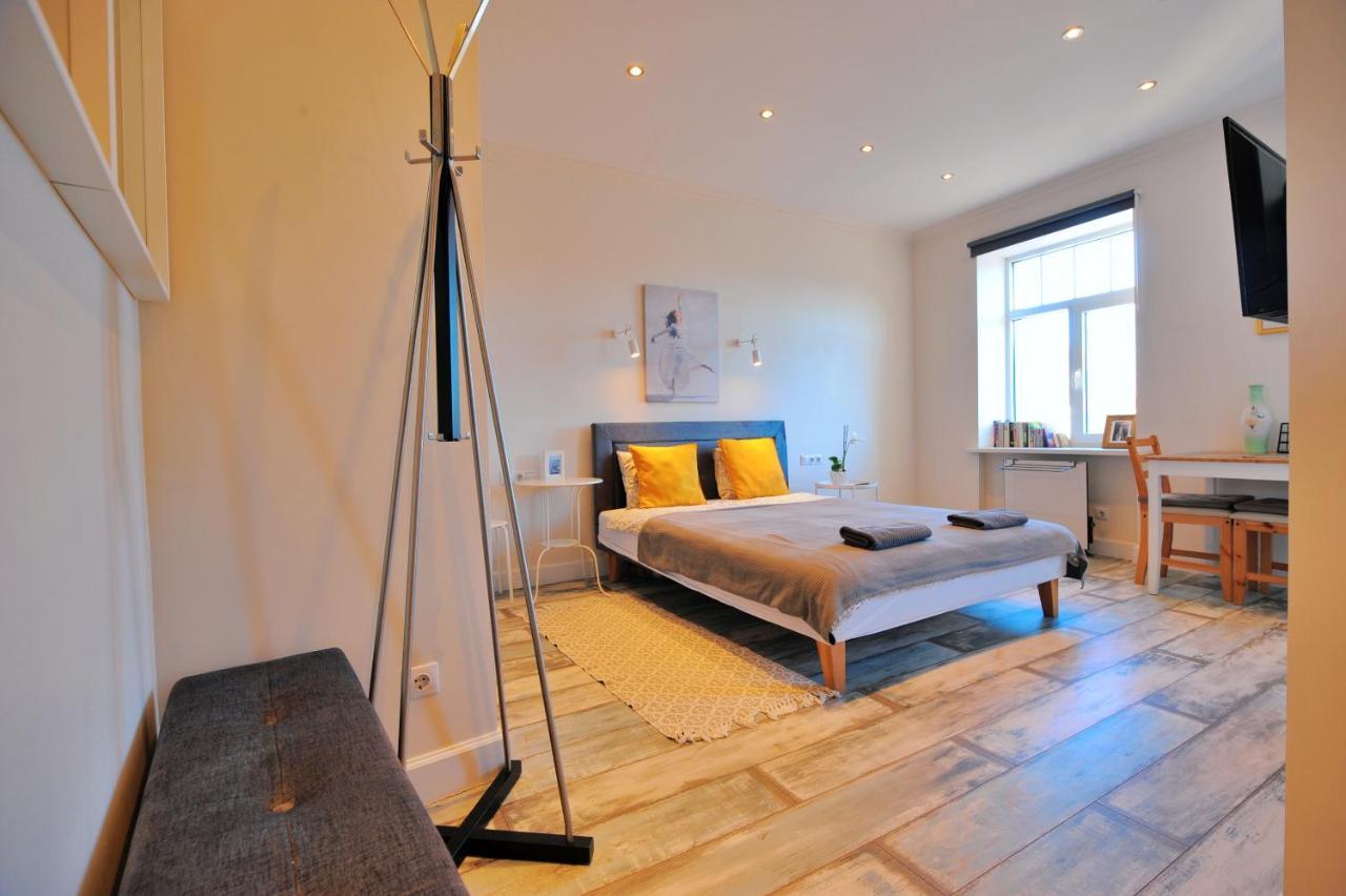 Gertrudes Residence Stay In Light-Filled Studio Apartment In Central ريغا المظهر الخارجي الصورة